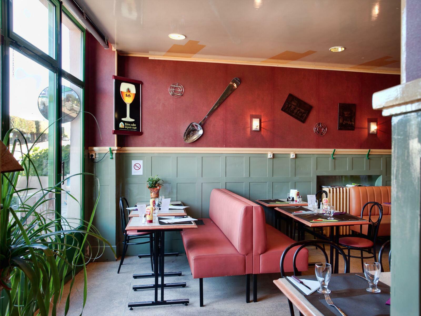 מונטיני-לה-רואה Logis Hotel & Restaurant Arcombelle מראה חיצוני תמונה